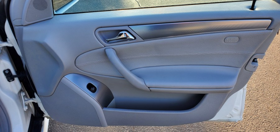 2006 Mercedes-Benz C-Class C230 photo