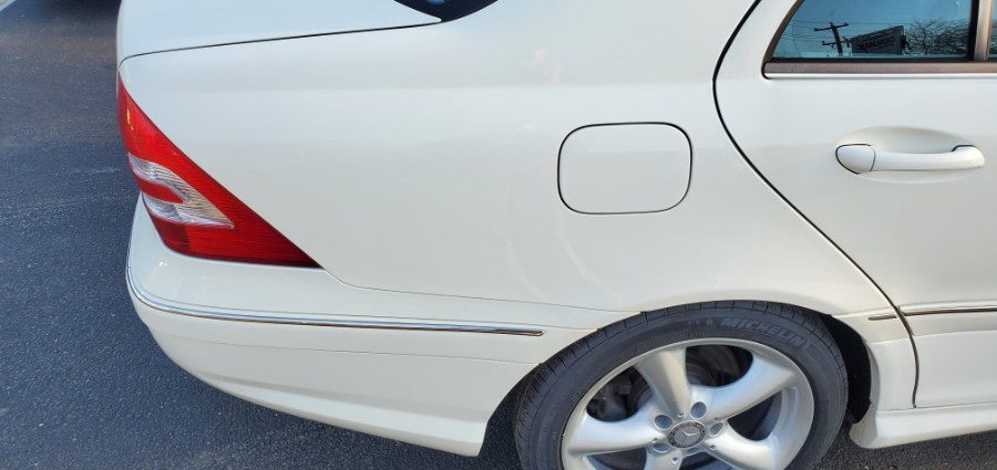 2006 Mercedes-Benz C-Class C230 photo
