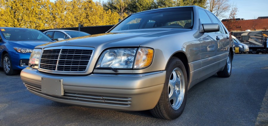 1999 Mercedes-Benz S-Class S320 photo