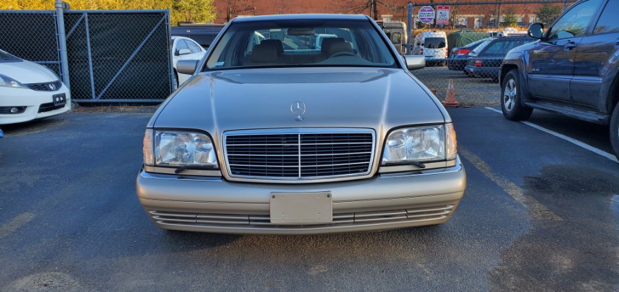 1999 Mercedes-Benz S-Class S320 photo
