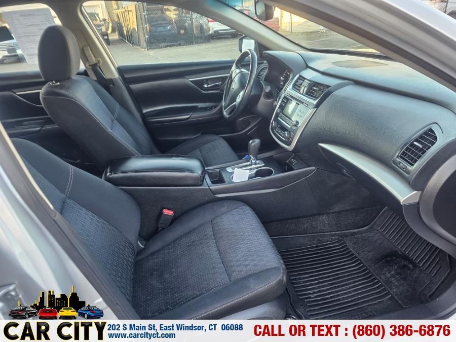 2016 Nissan Altima 4dr Sdn I4 2.5 SL photo