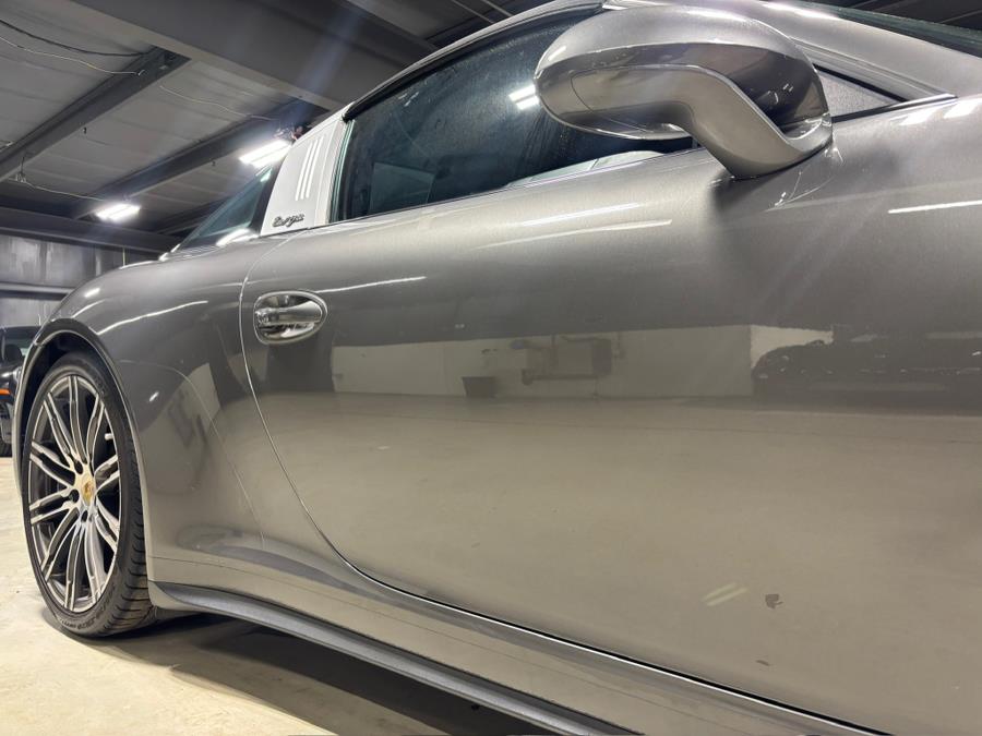 2016 Porsche 911 2dr Targa 4S photo