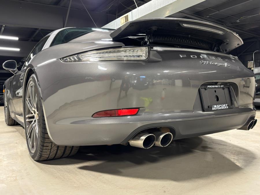 2016 Porsche 911 2dr Targa 4S photo