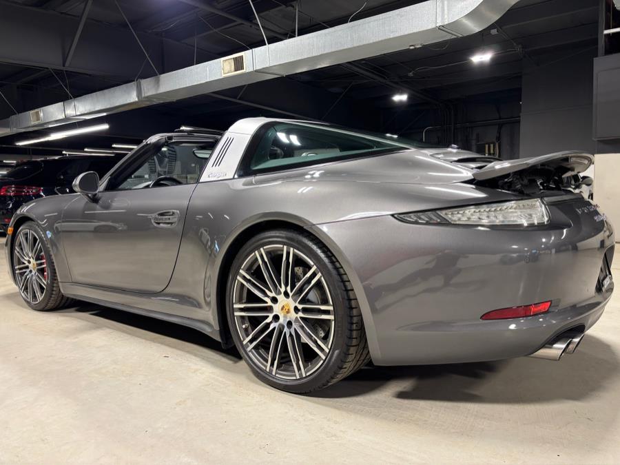 2016 Porsche 911 2dr Targa 4S photo
