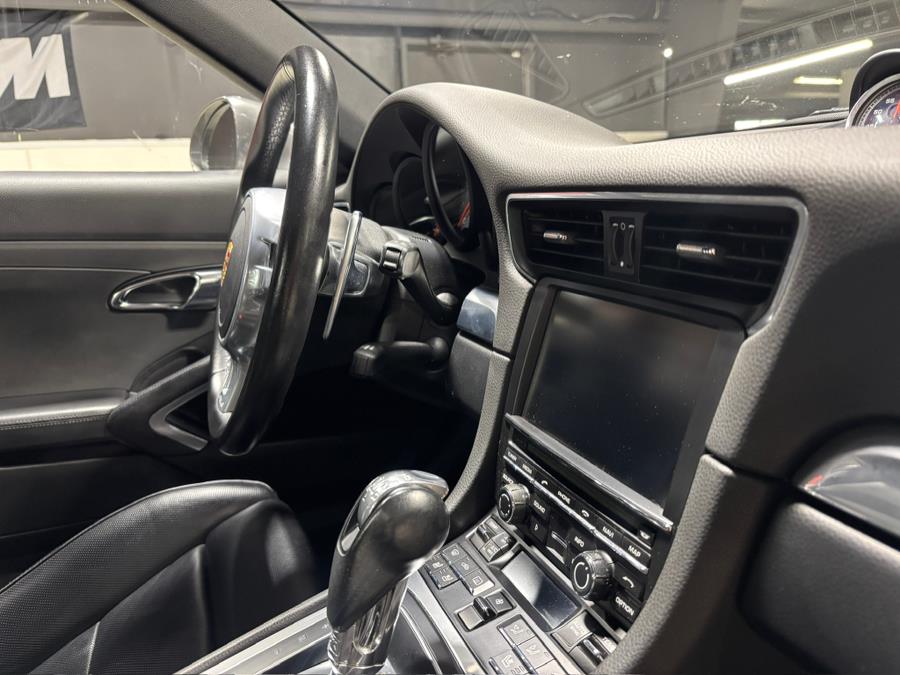 2016 Porsche 911 2dr Targa 4S photo