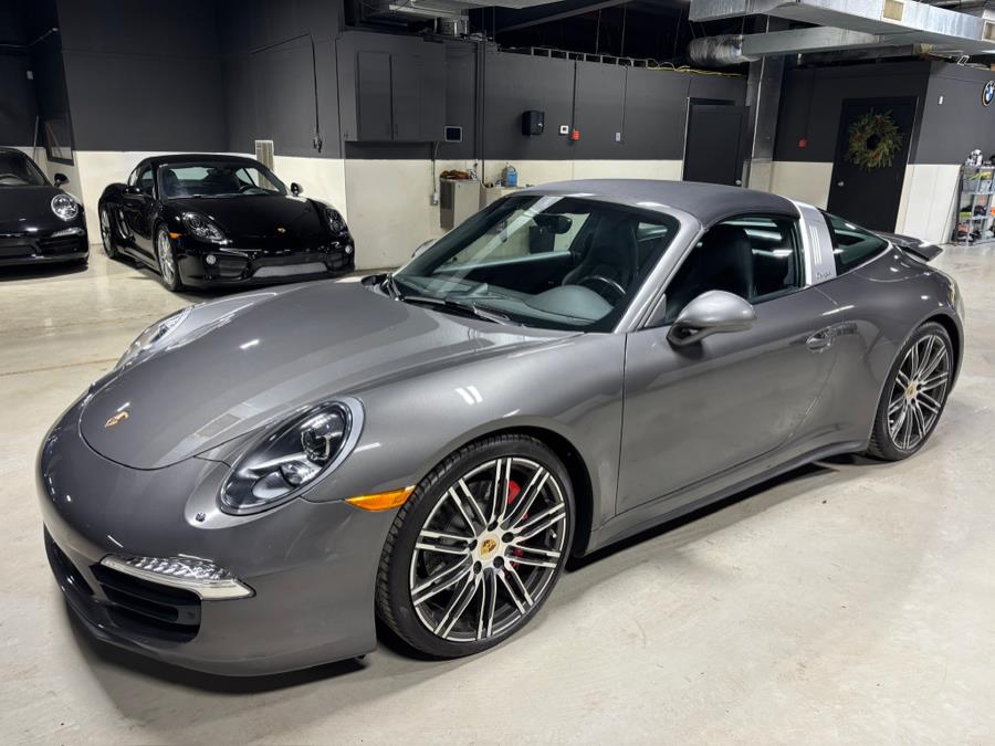 2016 Porsche 911 2dr Targa 4S photo