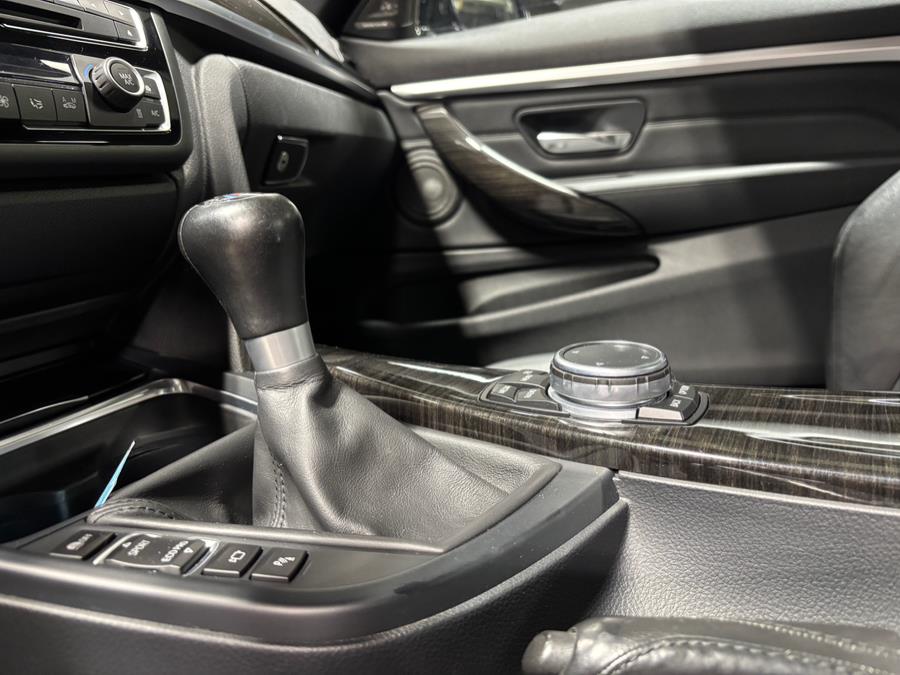 2015 BMW 4 Series 2dr Cpe 435i xDrive AWD photo