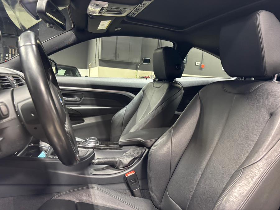 2015 BMW 4 Series 2dr Cpe 435i xDrive AWD photo