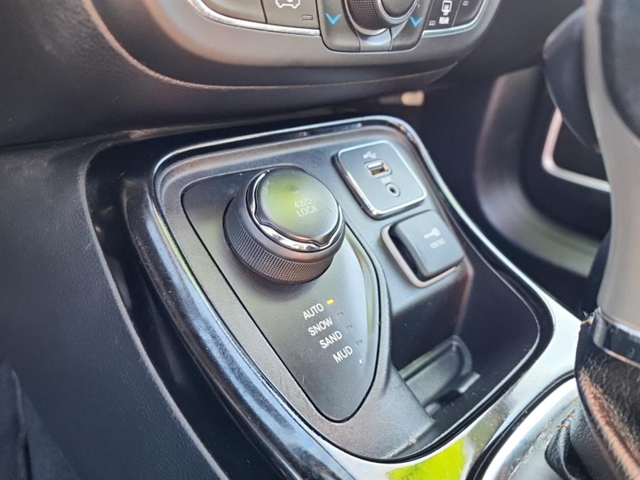 2018 Jeep Compass Limited 4x4 photo