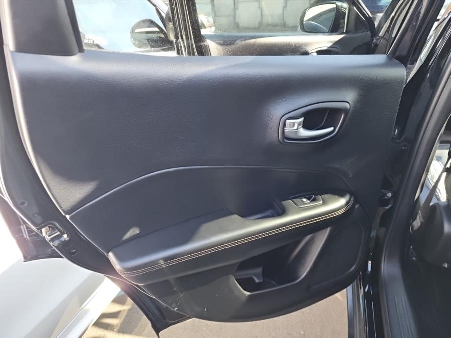 2018 Jeep Compass Limited 4x4 photo