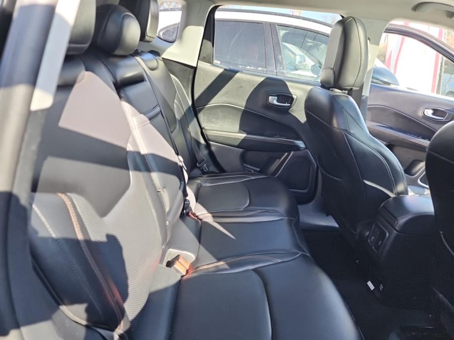 2018 Jeep Compass Limited 4x4 photo