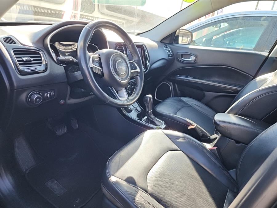 2018 Jeep Compass Limited 4x4 photo