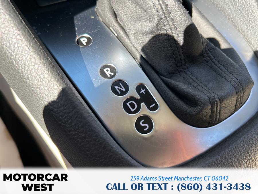 2011 Volkswagen Jetta SportWagen TDI photo