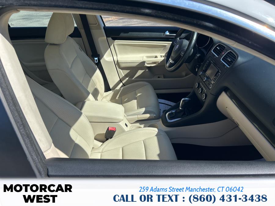 2011 Volkswagen Jetta SportWagen TDI photo