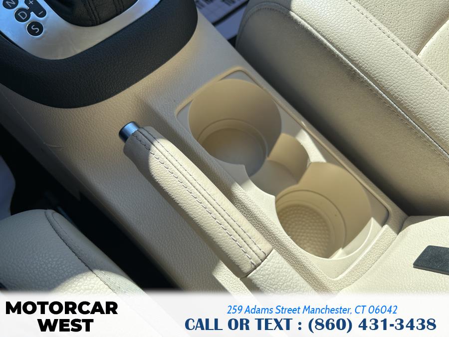 2011 Volkswagen Jetta SportWagen TDI photo