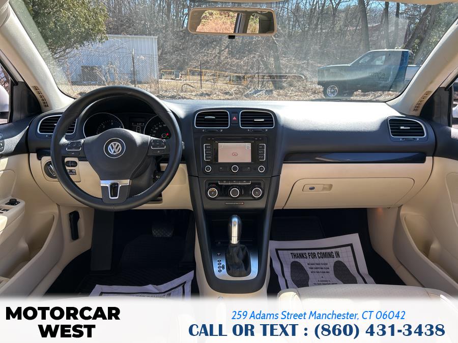 2011 Volkswagen Jetta SportWagen TDI photo
