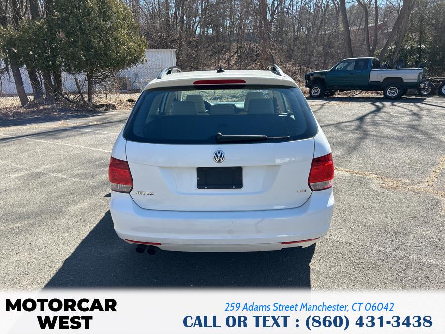 2011 Volkswagen Jetta SportWagen TDI photo