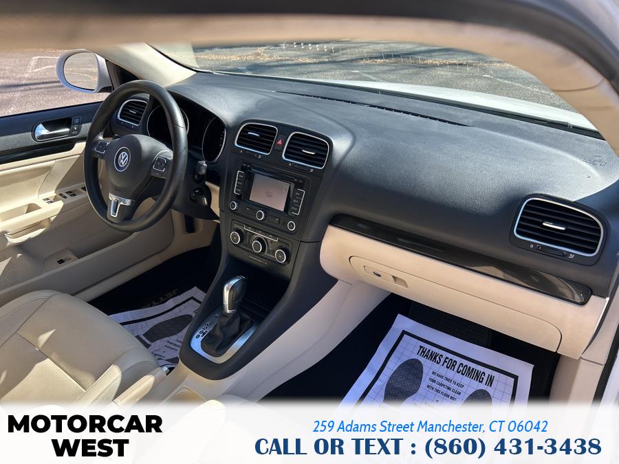 2011 Volkswagen Jetta SportWagen TDI photo