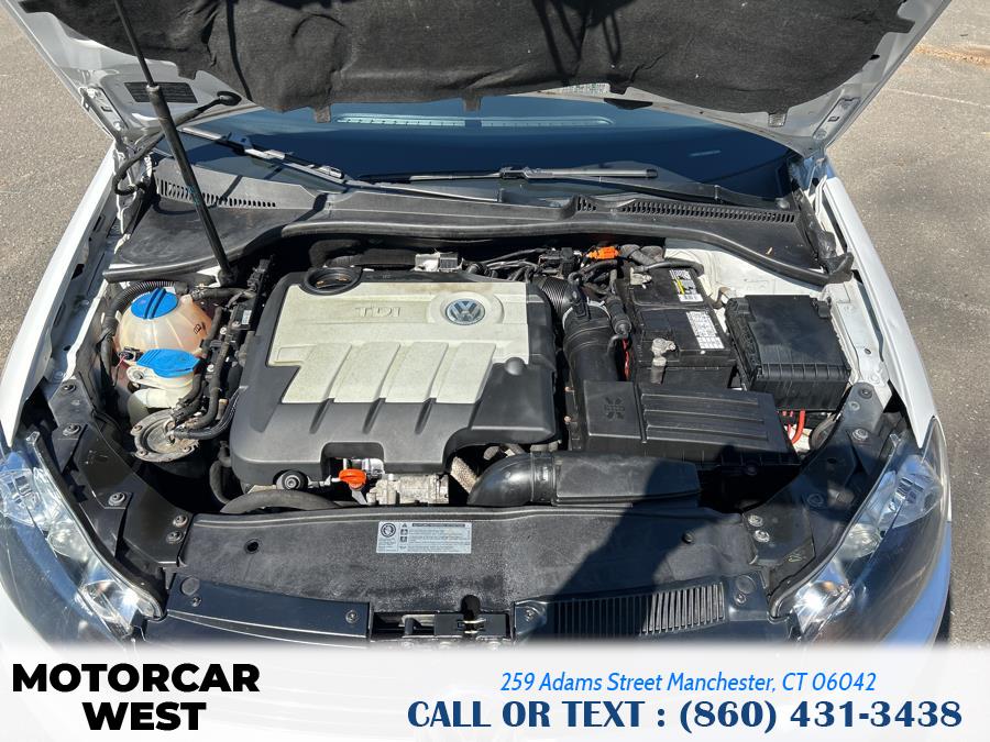 2011 Volkswagen Jetta SportWagen TDI photo