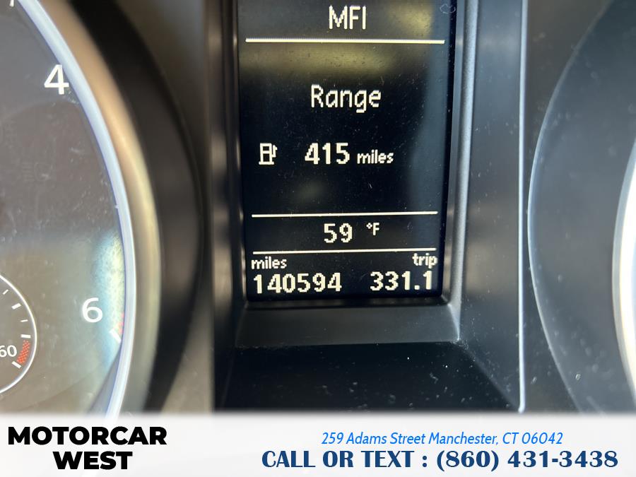 2011 Volkswagen Jetta SportWagen TDI photo