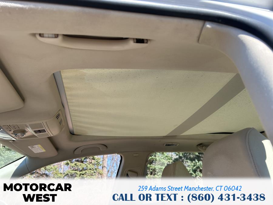 2011 Volkswagen Jetta SportWagen TDI photo