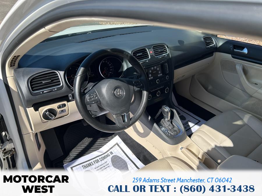 2011 Volkswagen Jetta SportWagen TDI photo