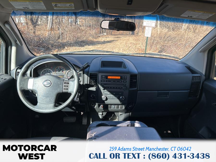 2008 Nissan Titan XE photo