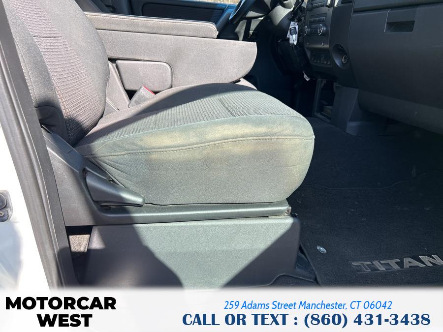 2008 Nissan Titan XE photo