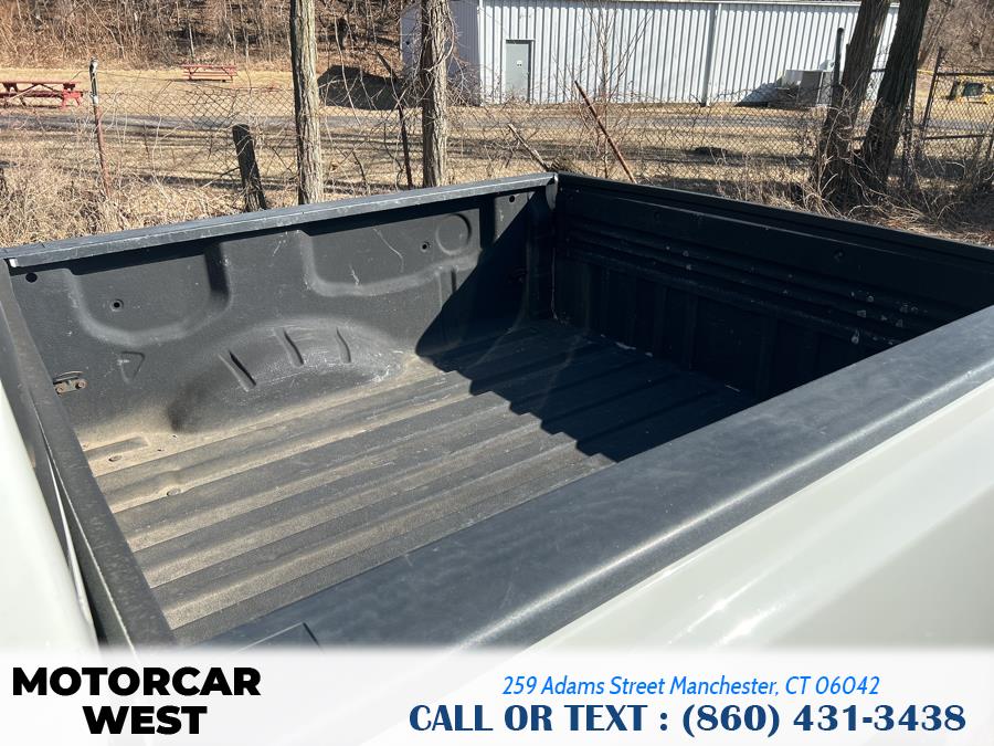 2008 Nissan Titan XE photo