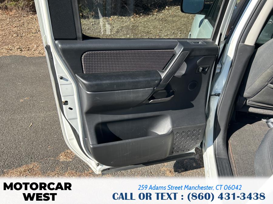 2008 Nissan Titan XE photo