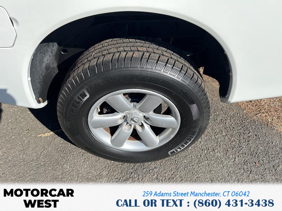 2008 Nissan Titan XE photo