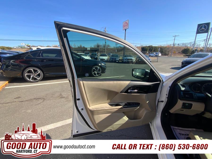 2016 Honda ACCORD SEDAN 4dr I4 CVT LX photo