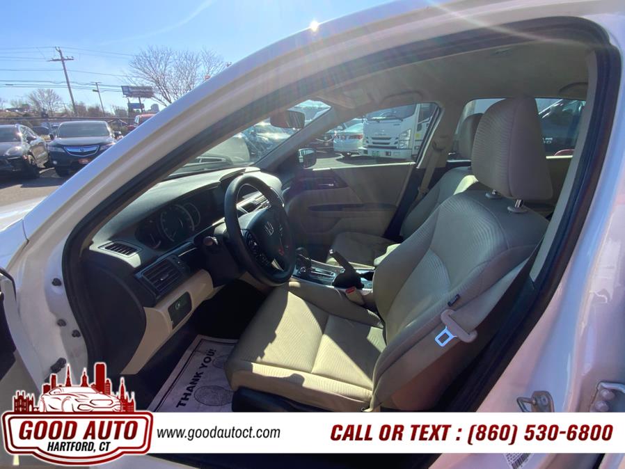 2016 Honda ACCORD SEDAN 4dr I4 CVT LX photo