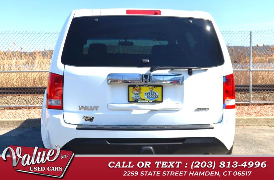 2014 Honda Pilot LX photo