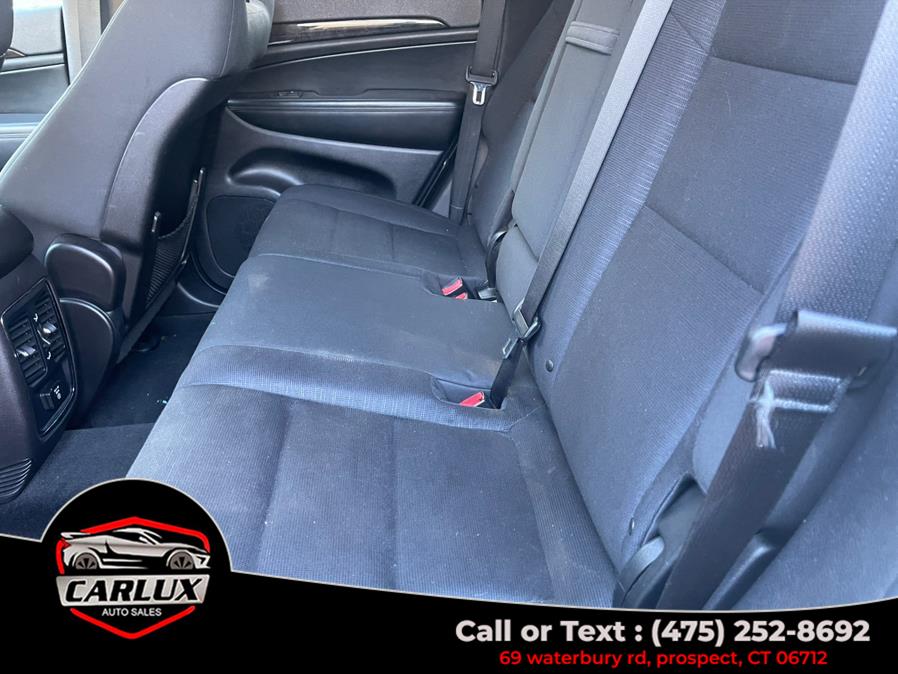 2012 Jeep Grand Cherokee Laredo photo