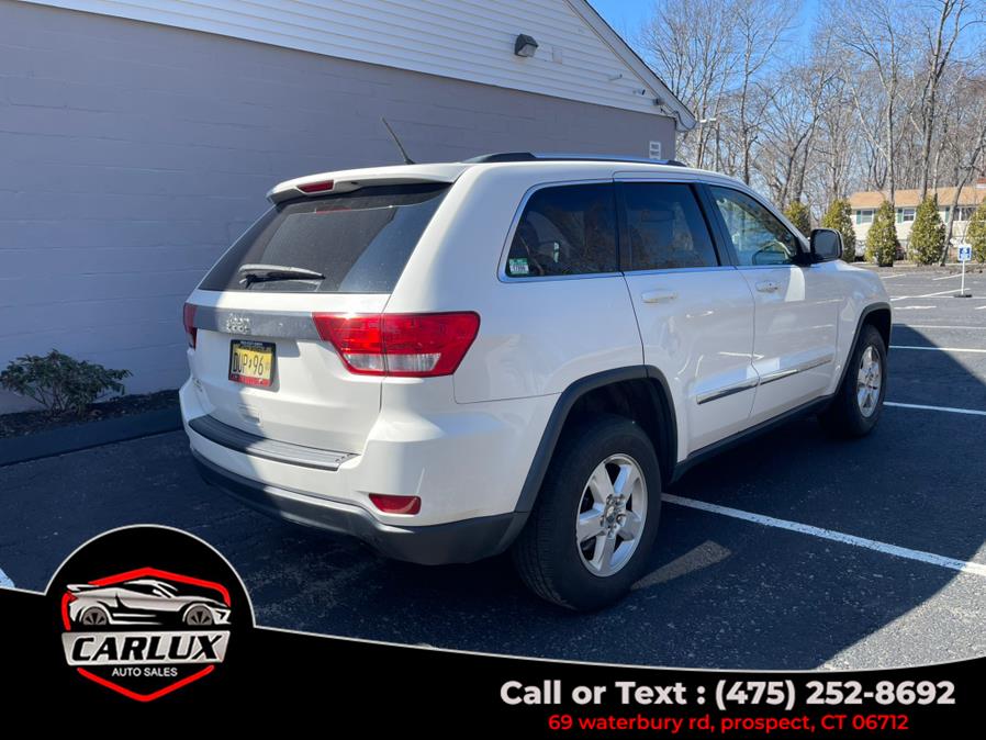 2012 Jeep Grand Cherokee Laredo photo
