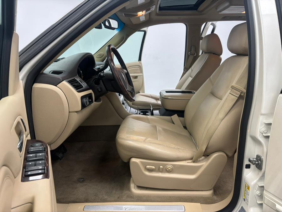 2013 Cadillac Escalade Premium photo