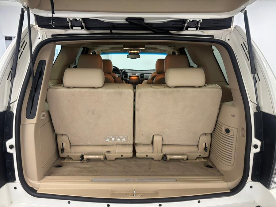 2013 Cadillac Escalade Premium photo