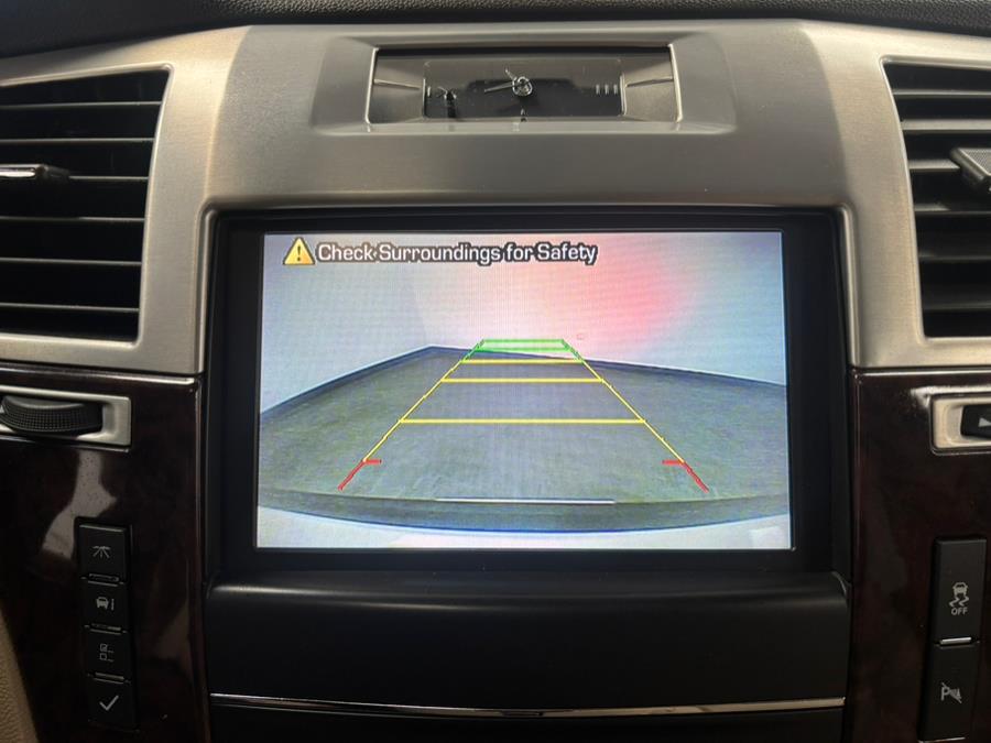 2013 Cadillac Escalade Premium photo