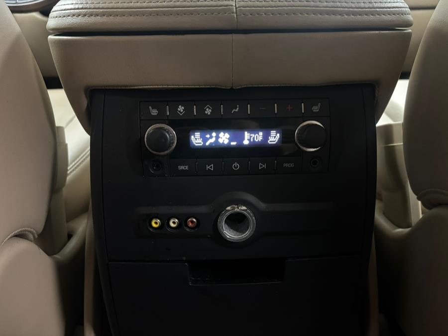 2013 Cadillac Escalade Premium photo
