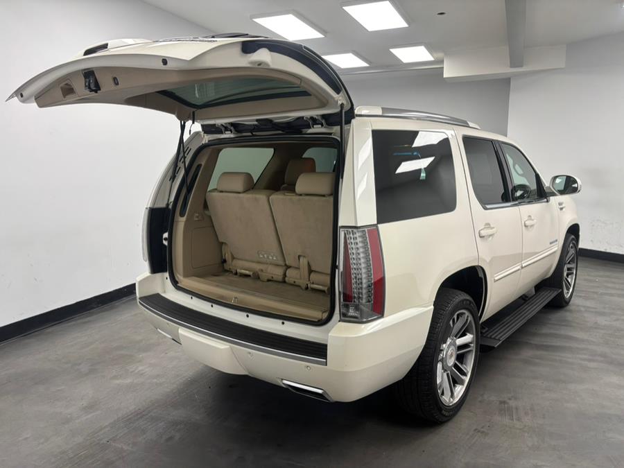 2013 Cadillac Escalade Premium photo