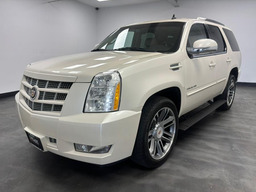 2013 Cadillac Escalade Premium photo
