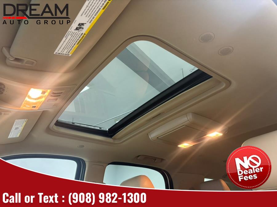 2013 Cadillac Escalade Premium photo