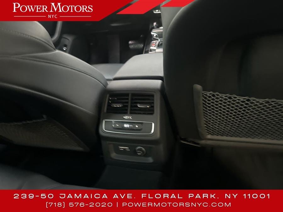 2022 Audi A4 45 S line Premium Plus photo