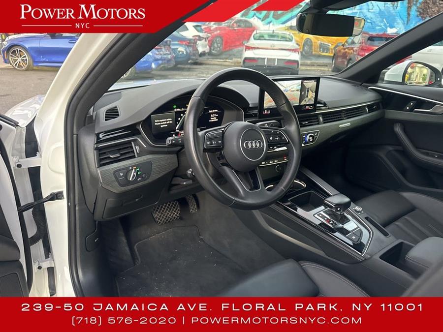 2022 Audi A4 45 S line Premium Plus photo