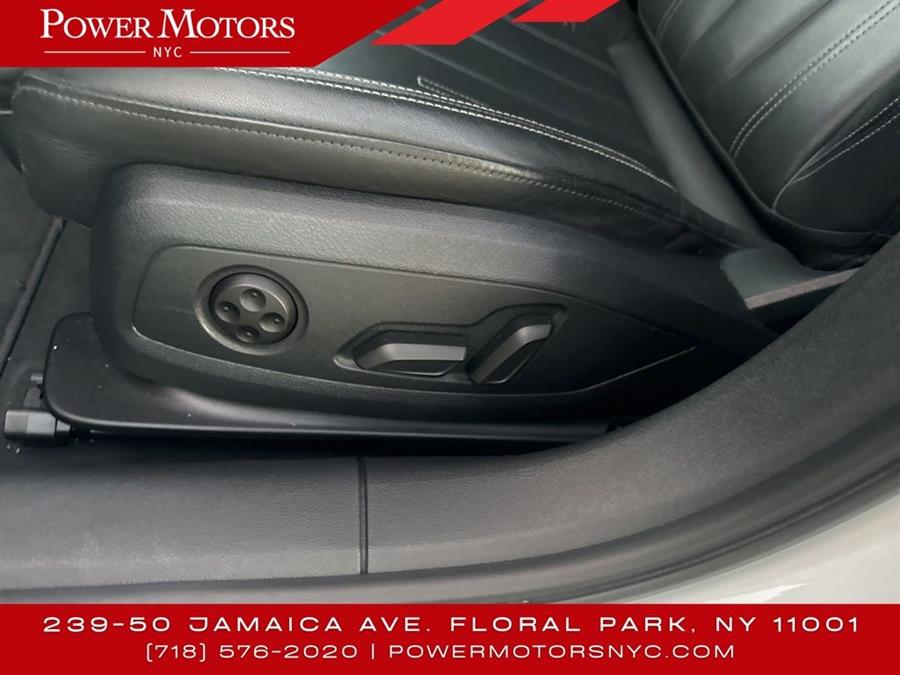 2022 Audi A4 45 S line Premium Plus photo