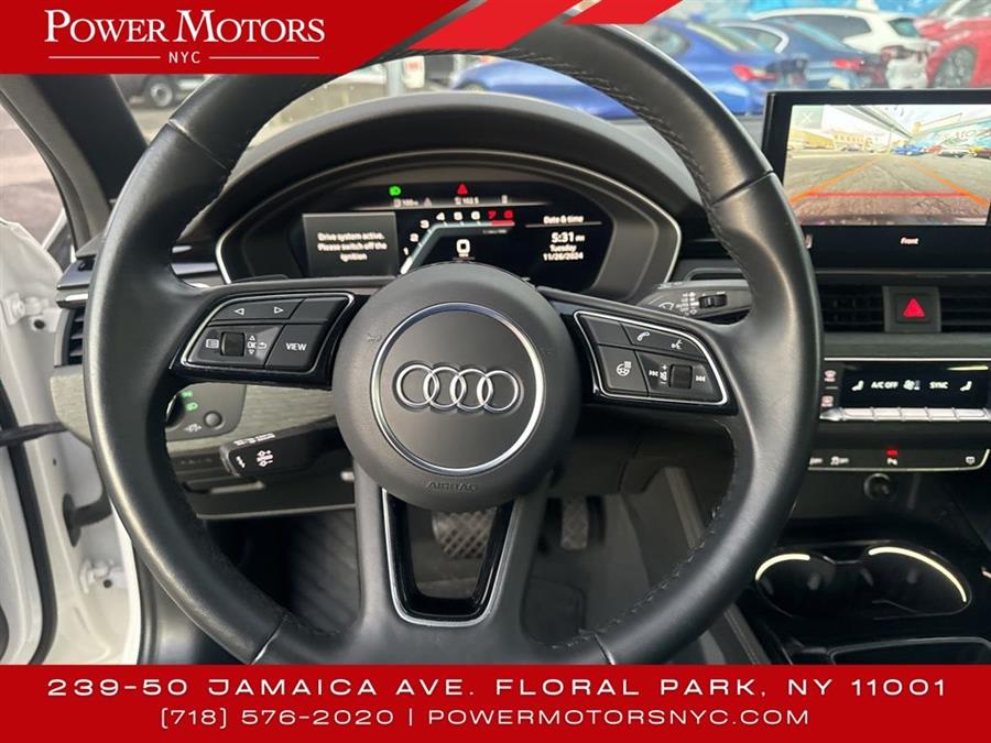 2022 Audi A4 45 S line Premium Plus photo