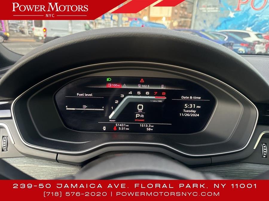 2022 Audi A4 45 S line Premium Plus photo