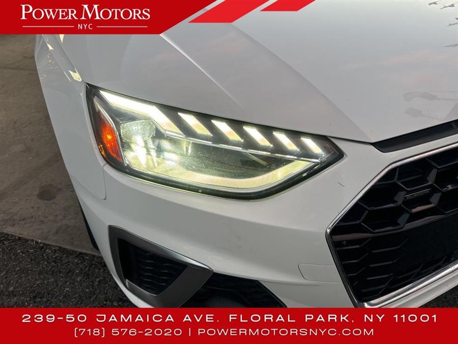 2022 Audi A4 45 S line Premium Plus photo