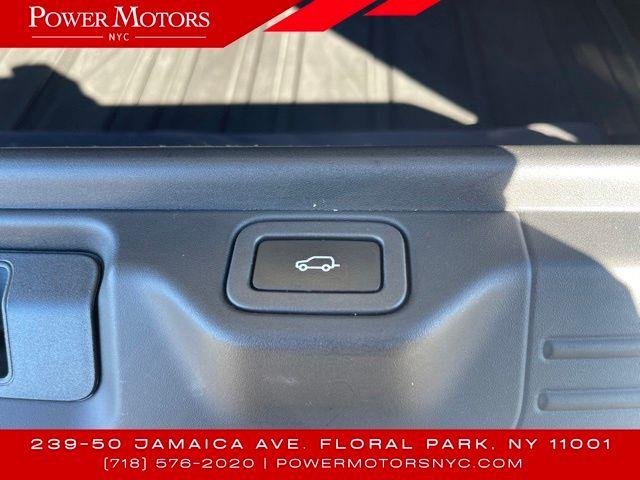 2017 Land Rover Range Rover 5.0L V8 Supercharged Autobiogr photo